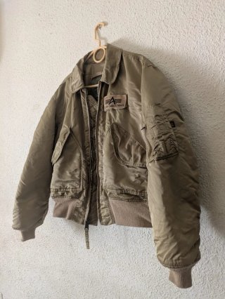Chaqueta Bomber Alpha Industries Beige/Caqui