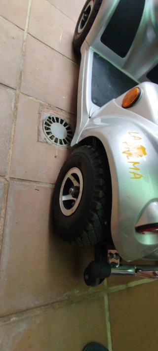 Scooter movilidad reducida Plata