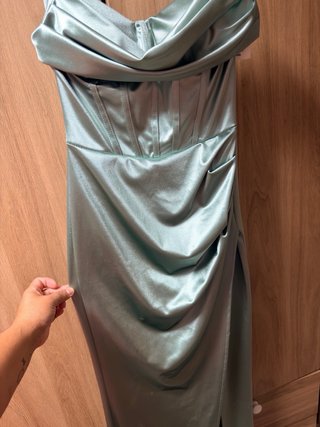 Vestido largo verde para fiesta