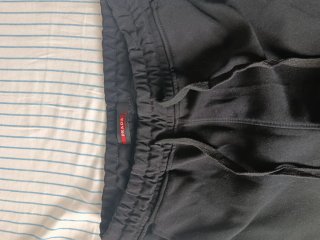 Shorts neri Prada