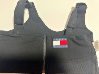 Top deportivo Tommy Hilfiger negro