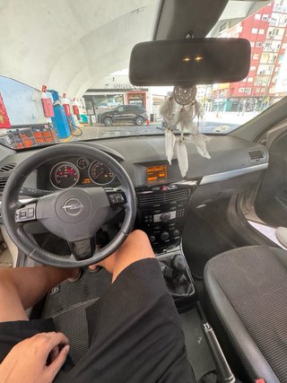 Opel Astra 2009
