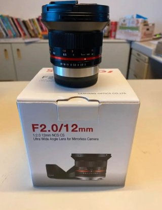 Obiettivo per fuji Samyang 12mm f/2.0 NCS CS