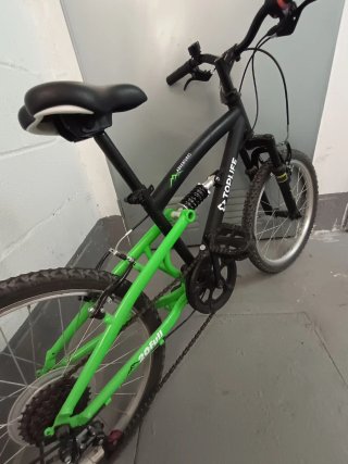 Bicicleta Toplife 20" Negra y Verde
