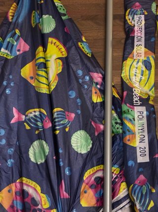 Sombrilla de playa con funda