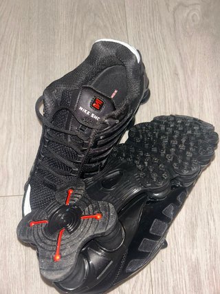 Nike Shox R4 Negro Rojo Talla 44