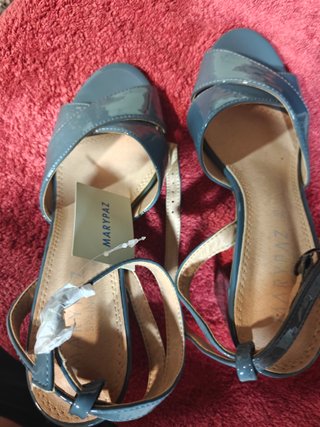 Sandalias Mari Paz Talla 38 Gris