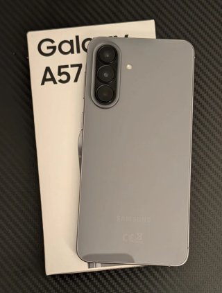 Samsung Galaxy A57 Gris