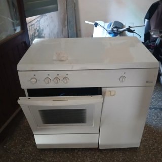 Cocina de gas butano ,en quart de poblet