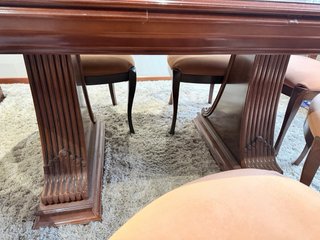 Conjunto mesa extensible madera y 6 sillas