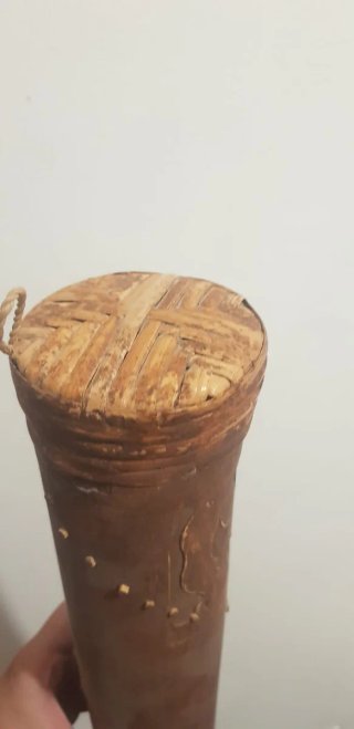 Figura decorativa e Instrumento africano