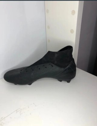 Botas de fútbol Nike negras talla 41
