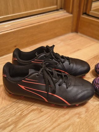 2 pares botas fútbol multitaco T33