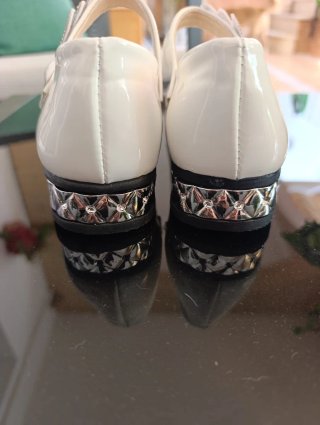 Zapatos Blancos Niña Joya