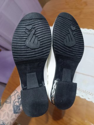 Zapatos Blancos Niña Joya