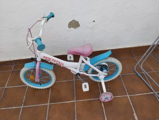Bicicleta infantil niña