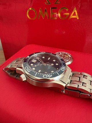 Reloj estilo Omega SM DV