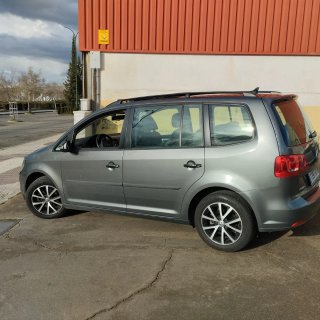 Volkswagen Touran 2015
