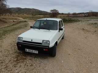 Renault 4 E-TECH 1983