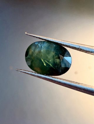 Zafiro natural El Abismo de Avalón 2,81ct