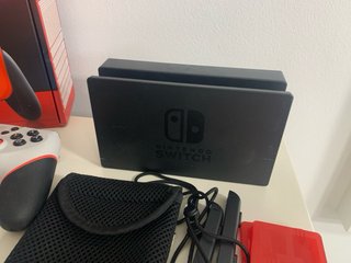 Nintendo Switch 1 (V2)