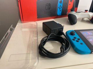 Nintendo Switch 1 (V2)
