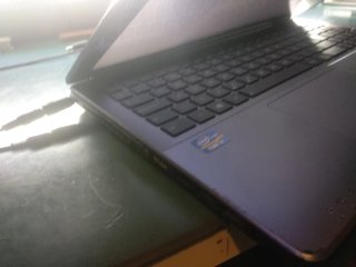 Portátil Asus F550C Gris