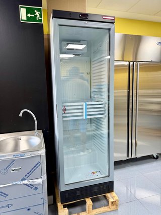 VITRINA REFRIGERADA EXPOSITORA NUEVA