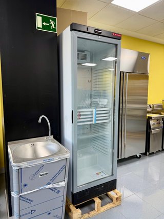 VITRINA REFRIGERADA EXPOSITORA NUEVA