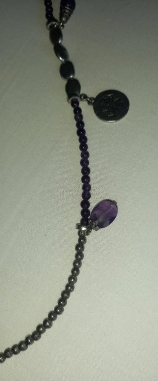 Collar Cuentas Moradas y plateadas con Flor