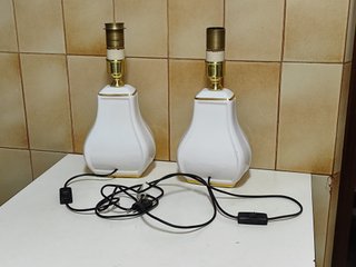 2 Lámparas Cerámica Blancas Doradas