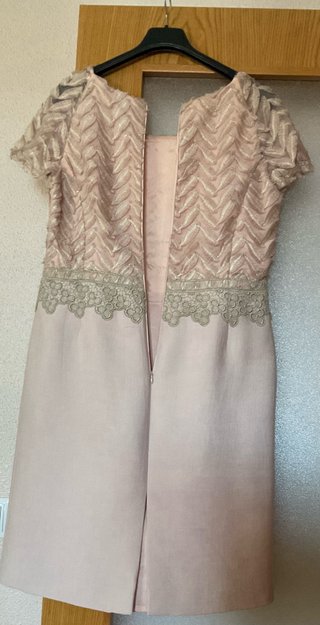 Vestido de fiesta rosa y plata