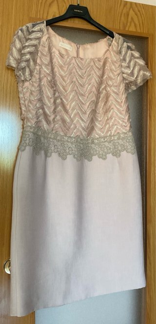 Vestido de fiesta rosa y plata