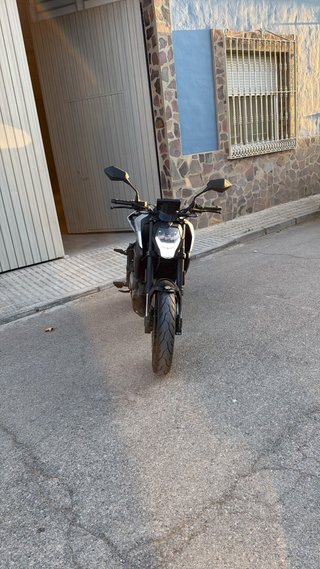 CF Moto 300 NK Azul/Plata Naked