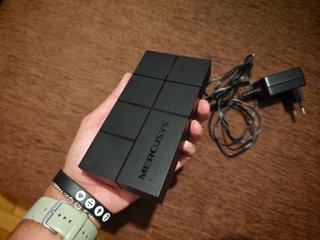 Switch Mercusys MS108G 8 Portas Gigabit 1000Mbps