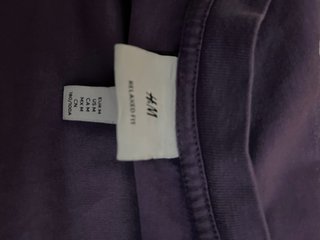 Camiseta Morada H&M Talla M