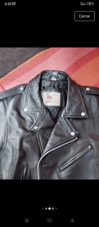 Chaqueta de cuero negra