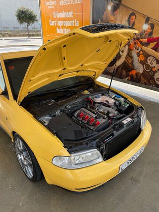 Audi A4 B5 quattro 1.8T AEB 1998