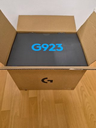 Logitech G923 TRUEFORCE Volante y Pedales
