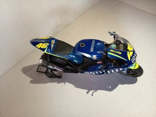Moto Valentino Rossi 1/12