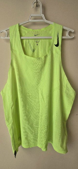 Camiseta Running Nike Aeroswift Verde