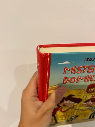 Misterios a domicilio 1. Pistas apestosas