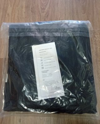 Traje UME Talla 4-N Negro Versión nueva,el cómodo.