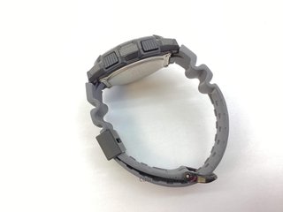 reloj pulsera caballero casio 5 alarms
