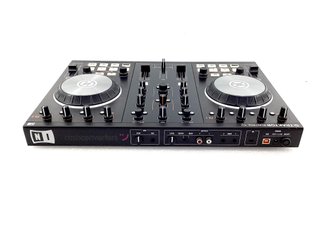 controlador midi native instruments traktor kontrol s2 mk2