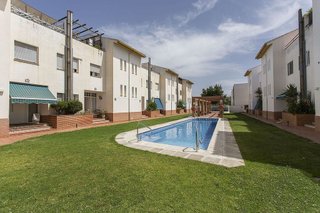 Casa adosada en venta en Zona Polideportivo en Alhendín