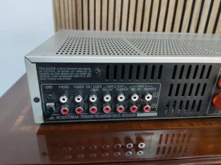 Technics SU-Z400 Amplificador Estéreo Plata