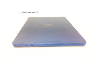 portatil apple apple macbook air m3 8-core 4.0 13 (10gpu) (2024) (a3113)