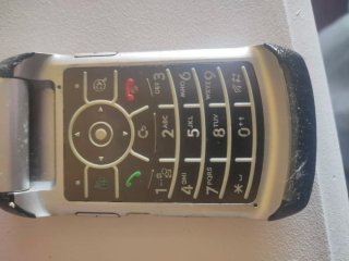 Teléfono Móvil Motorola Vodafone Plateado