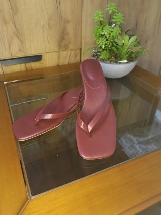 Sandalias de tacón alto rojas